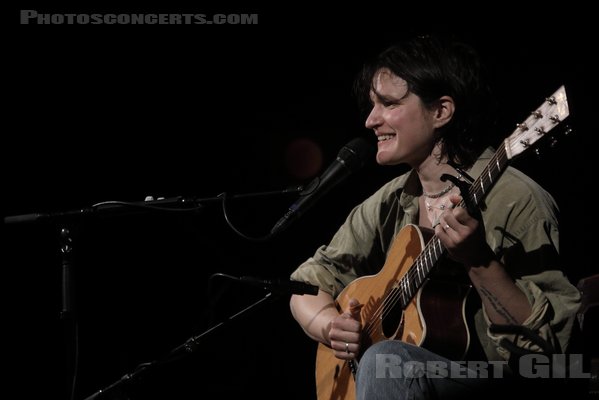 ADRIANNE LENKER - 2024-05-02 - PARIS - Le Trianon - Adrianne Elizabeth Lenker